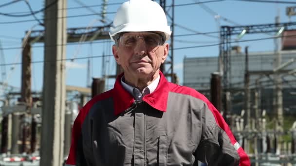 Elektrik santrali işçi — Stok video