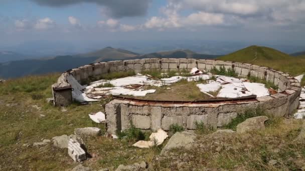 Ruínas do observatório astronômico nas montanhas dos Cárpatos — Vídeo de Stock