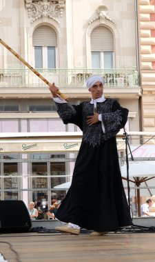 Al Tannoura folklor topluluğu, Kahire, Mısır üyeleri