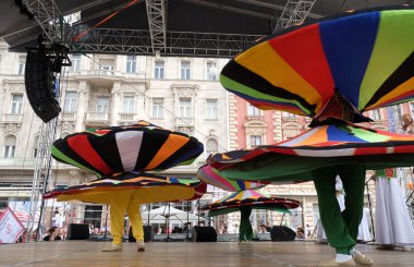 Al Tannoura folklor topluluğu, Kahire, Mısır üyeleri