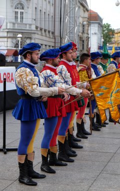 Grup üyeleri halk Storici Sbandieratori Contrade Cori, Cori, İtalya