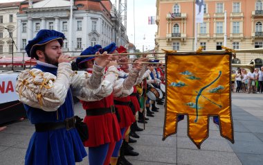 Grup üyeleri halk Storici Sbandieratori Contrade Cori, Cori, İtalya
