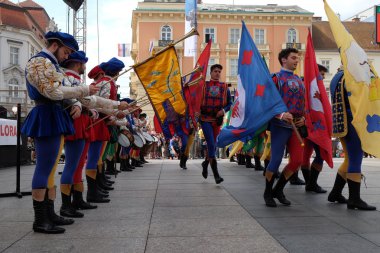 Grup üyeleri halk Storici Sbandieratori Contrade Cori, Cori, İtalya