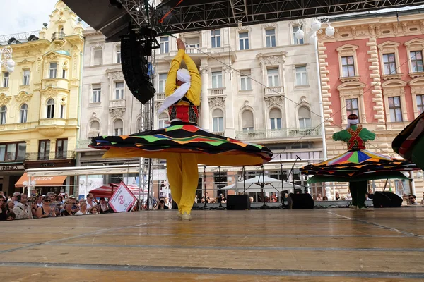 Leden van Al Tannoura Folklore Troupe, Cairo, Egypte — Stockfoto