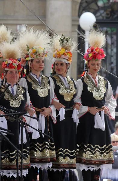 Члены народной группы Escola de ball de bot Calabruix из Майорки, Испания — стоковое фото