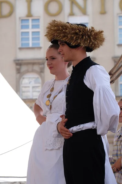 Members of folk group from Tavankut, Serbia  during the 50th International Folklore Festival in Zagreb — Stock Photo, Image