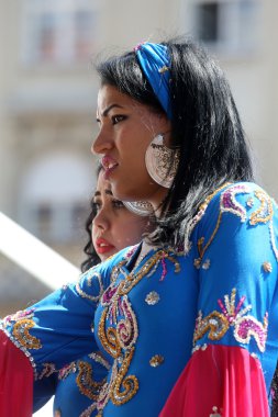 Zagreb 48 Uluslararası Folklor Festivali sırasında Mısır'dan halk grupları Mısır Millî folklor topluluğu üyeleri