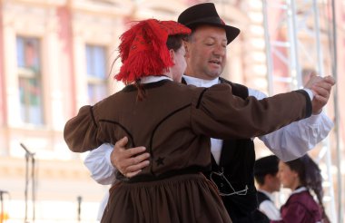 Grup üyeleri halk casamazzagno, gruppo folklor ve legare İtalya'dan Zagreb 48 Uluslararası Folklor Festivali sırasında