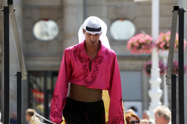 Members of folk groups Egyptian National Folklore Troupe from Egypt during the 48th International Folklore Festival in Zagreb — Stock Photo, Image