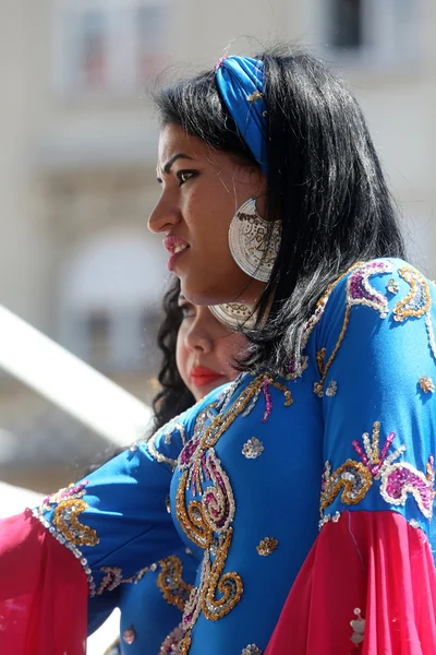 Zagreb 48 Uluslararası Folklor Festivali sırasında Mısır'dan halk grupları Mısır Millî folklor topluluğu üyeleri