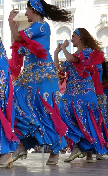 Miembros de los grupos folclóricos egipcios National Folklore Troupe de Egipto durante el 48º Festival Internacional de Folclore en Zagreb —  Fotos de Stock