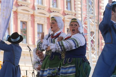 selkirk, manitoba, Kanada Ukrayna dance ensemble troyanda Zagreb 48 Uluslararası Folklor Festivali sırasında halk grubu