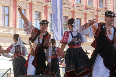 selkirk, manitoba, Kanada Ukrayna dance ensemble troyanda Zagreb 48 Uluslararası Folklor Festivali sırasında halk grubu