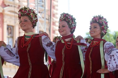 selkirk, manitoba, Kanada Ukrayna dance ensemble troyanda Zagreb 48 Uluslararası Folklor Festivali sırasında halk grubu