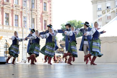 selkirk, manitoba, Kanada Ukrayna dance ensemble troyanda Zagreb 48 Uluslararası Folklor Festivali sırasında grup üyeleri halk