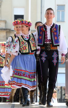 Grup üyeleri halk edmonton (alberta), Kanada Ukrayna dansçılar viter 48 Uluslararası Folklor Festivali, zagreb