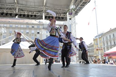 Grup üyeleri halk edmonton (alberta), Kanada Ukrayna dansçılar viter 48 Uluslararası Folklor Festivali, zagreb