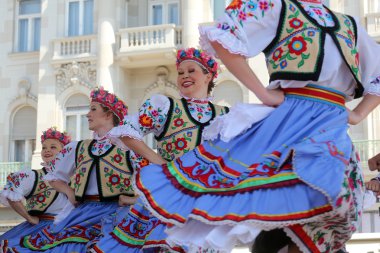 Grup üyeleri halk edmonton (alberta), Kanada Ukrayna dansçılar viter 48 Uluslararası Folklor Festivali Zagreb Merkezi