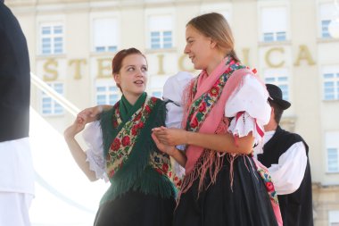 sveta marija, Hırvatistan Zagreb Merkezi 48 Uluslararası Folklor Festivali sırasında halk grupları üyeleri
