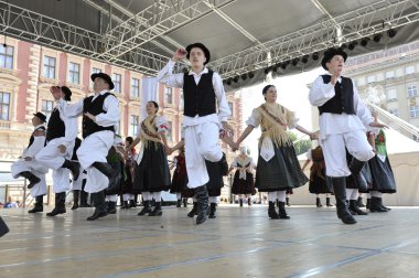 Grup üyeleri halk selacka sloga nedelisce, Hırvatistan Zagreb 48 Uluslararası Folklor Festivali sırasında gelen