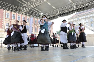 Grup üyeleri halk selacka sloga nedelisce, Hırvatistan Zagreb 48 Uluslararası Folklor Festivali sırasında gelen
