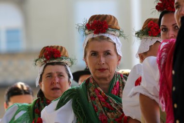 Grup üyeleri halk selacka sloga nedelisce, Hırvatistan Zagreb 48 Uluslararası Folklor Festivali sırasında gelen