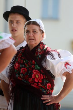 Grup üyeleri halk selacka sloga nedelisce, Hırvatistan Zagreb 48 Uluslararası Folklor Festivali sırasında gelen