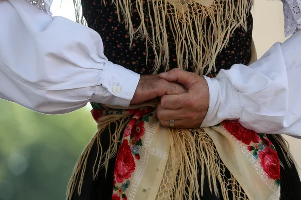 Membri del gruppo folk Selacka Sloga di Nedelisce, Croazia durante il 48esimo Festival Internazionale del Folclore a Zagabria — Foto Stock