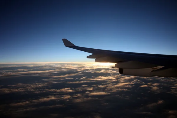 Tragfläche Des Flugzeugs Aus Fenster — Stockfoto