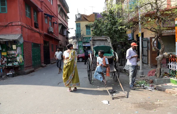 Rickshaw förare i kolkata — Stockfoto