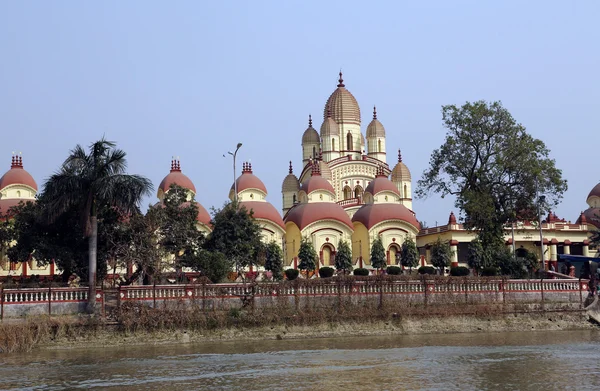 Hindu insanlar ghat banyo kolkata dakshineswar kali Tapınağı yakınındaki — Stok fotoğraf