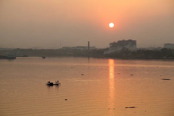 Boat Crossing Hoogly River Sunset Kolkata — Stock Photo, Image