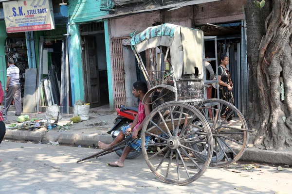 Conductor de Rickshaw en Calcuta — Foto de Stock