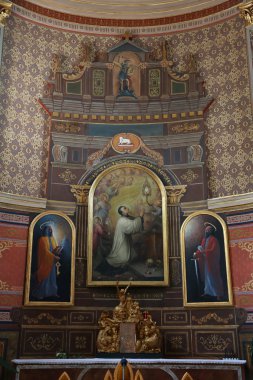 Kilise st. aloysius travnik, Bosna-Hersek in ana altar