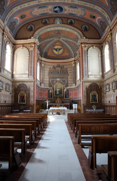 Iglesia de San Aloysius en Travnik, Bosnia y Herzegovina —  Fotos de Stock