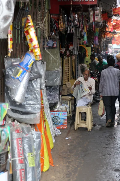 Autoteile-Lager auf malik bazar in kolkata, indien — Stockfoto