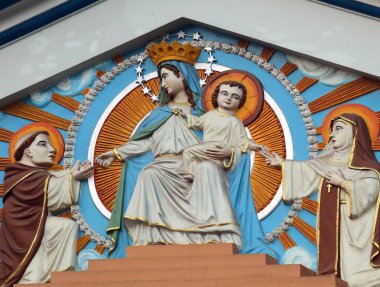 Kutsal tespih Meryem Ana kraliçesi