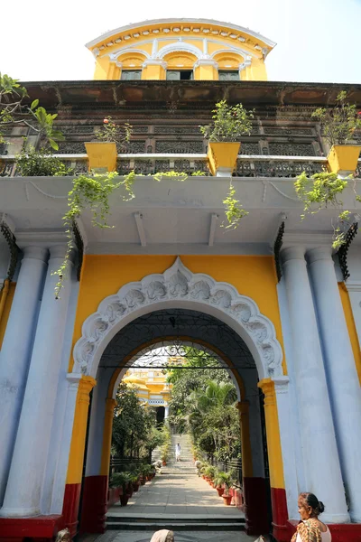 Sree Sree Chanua Probhu Temple em Kolkata, Bengala Ocidental, Índia — Fotografia de Stock