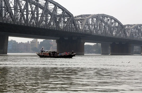 Most přes řeku, vivekananda setu, Kalkata — Stock fotografie