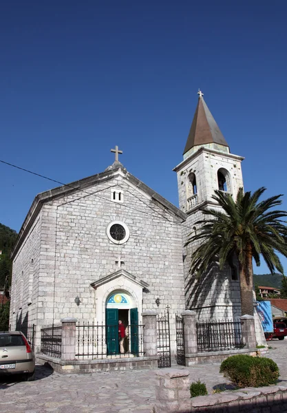 Katolikus templom saint roch donja Lastva, Montenegró — Stock Fotó