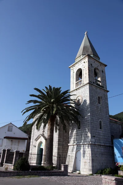 Katolikus templom saint roch donja Lastva, Montenegró — Stock Fotó