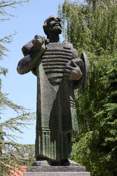 Ιβάν Τσορνόιεβιτς μνημείο στην Τσετίνιε, η παλιά πρωτεύουσα του Μαυροβουνίου — Φωτογραφία Αρχείου