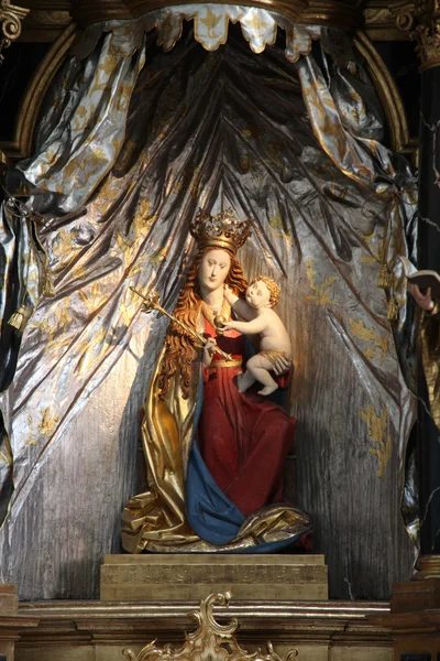 Madonna med barn Jesus – stockfoto