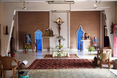 şapelin içinde küçük çiçek manastır basanti, Batı bengal, Hindistan