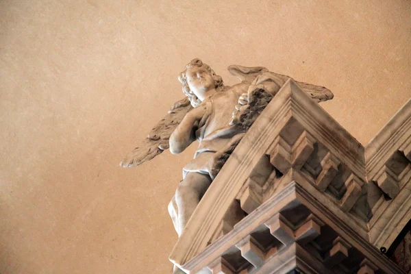 コトル モンテネグロの聖マリア教会の天使 — ストック写真