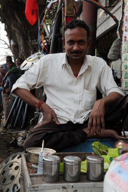 Kolkata sokaklarında. Paan Kolkata yapma