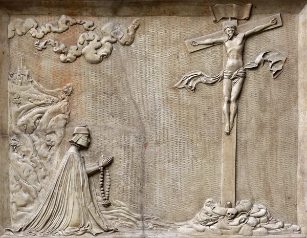 Korsfästelsen lättnad skulptur, St. Stephen domkyrkan i Wien — Stockfoto