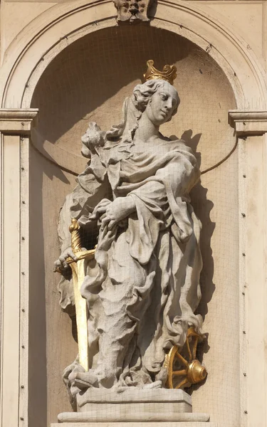 Santa Catalina de Alejandría, iglesia jesuita de Viena — Foto de Stock