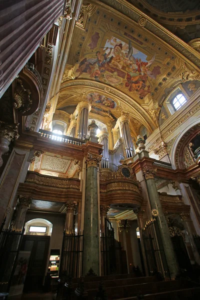 Kerk van de Jezuïeten in Wenen — Stockfoto