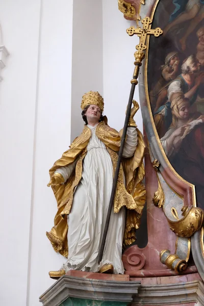 Statue de Saint, Autel dans la Collégiale de Salzbourg — Photo